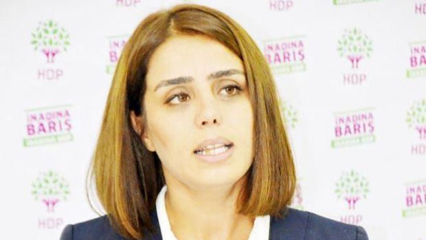 HDP'li Ayşe Acar Başaran gözaltında