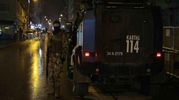 İstanbul'da Emniyet Müdürlüğüne roketatarlı saldırı girişimi