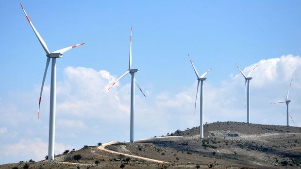 Çin, rüzgar enerjisinde yeni yatırımlarını iptal edecek