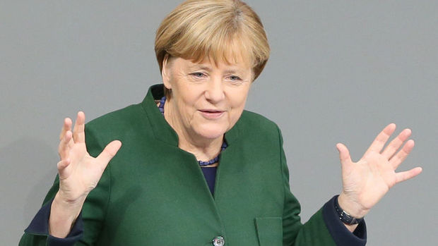 Merkel: Türkiye ile Almanya arasında  derin görüş farklılıkları var