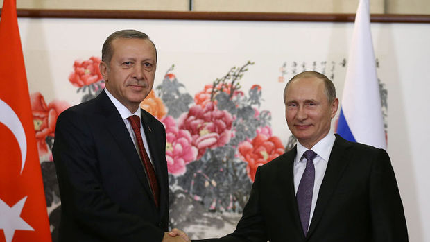 Putin: Rus-Türk ilişkilerinin iki ülkeye yakışır düzeyde olmasına çalışıyoruz