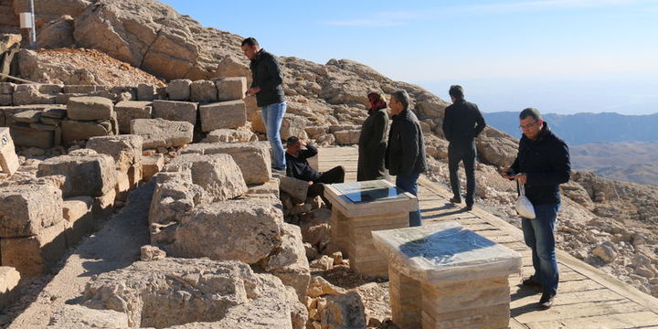 "1-2 yıl içerisinde 10 milyon yerli turist hedefliyoruz"