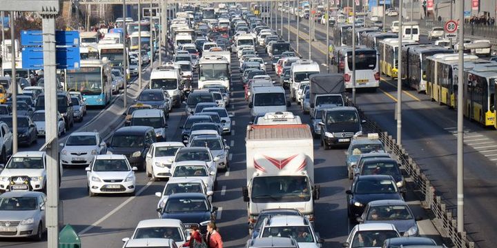 "Trafik sigortası yüzde 30 indirimle yaptırılabilir"