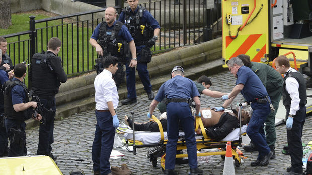 May: Londra saldırganı Britanya doğumlu bir erkek