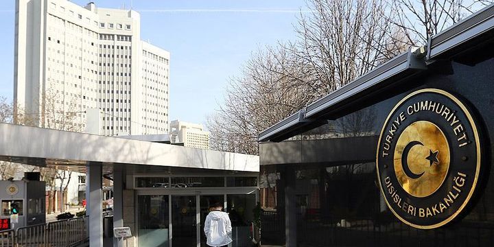 Dışişleri Bakanlığı: IKBY bayrağının asılmasını endişe ile karşılıyoruz