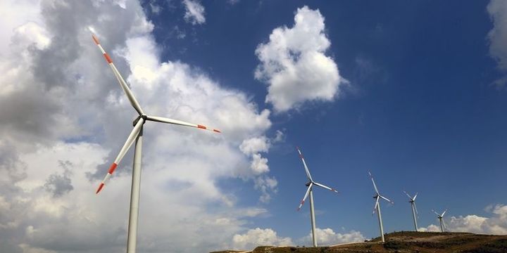 Akfen yenilenebilir enerjiye 2 milyar lira yatıracak