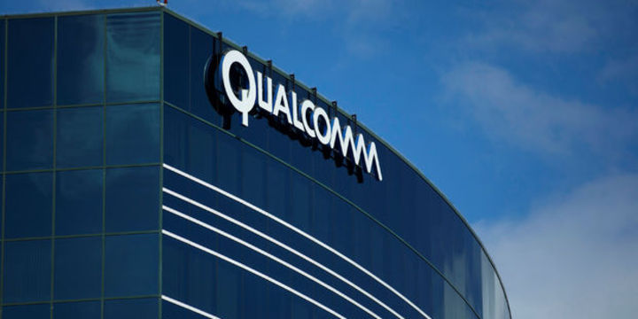 Qualcomm, Apple