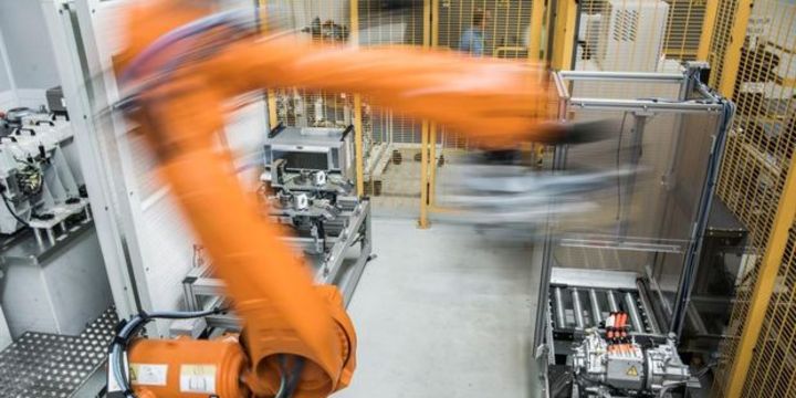GKN