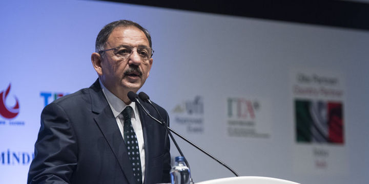 Bakan Özhaseki askeri arazilerle ilgili açıklamalarda bulundu