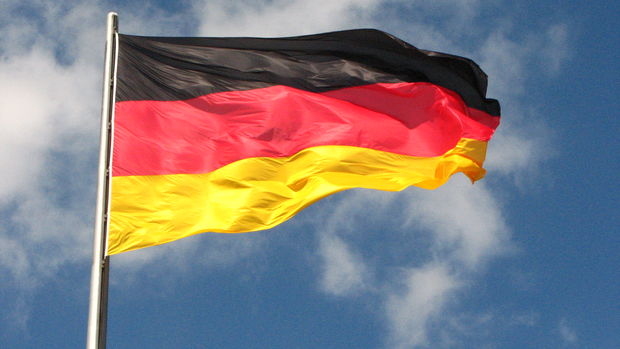 Almanya'da perakende satışlar hafif arttı
