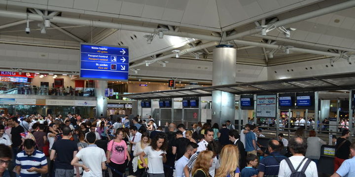 Sabiha Gökçen Havalimanı, nisanda 2,5 milyonun üzerinde yolcu ağırladı