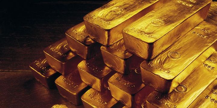 Altın Kore gerginliği ve düşük dolardan destek buldu