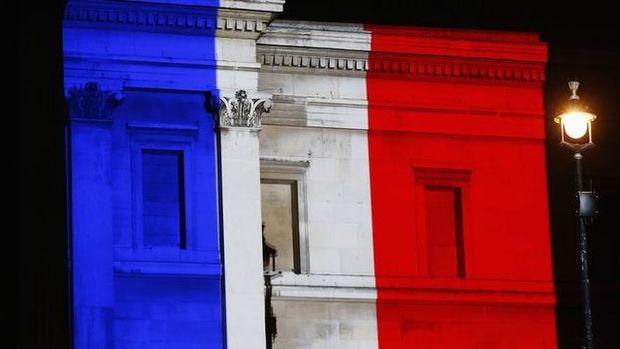 Fransa'da hükümet istifa etti