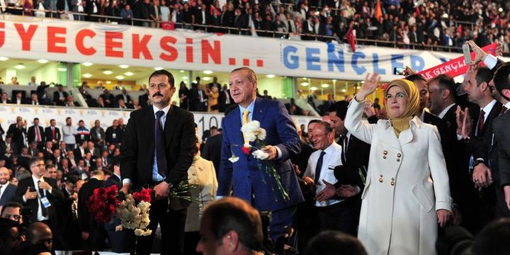 AK Parti 3. Olağanüstü Büyük Kongresi başladı