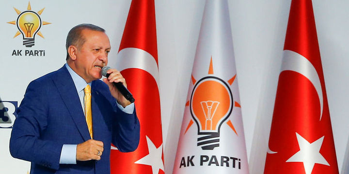 Erdoğan: Kim dönerse dönsün, biz bu yoldan dönmeyiz