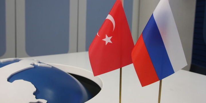 Türkiye ile Rusya ticari kısıtlamaları kaldırmak amacıyla bildiri imzaladı