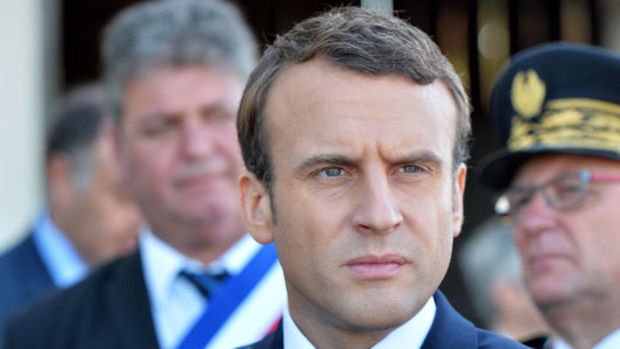 Fransa'da milletvekili seçimi başladı