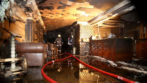 Kumkapı'da otelde yangın: 3 ölü