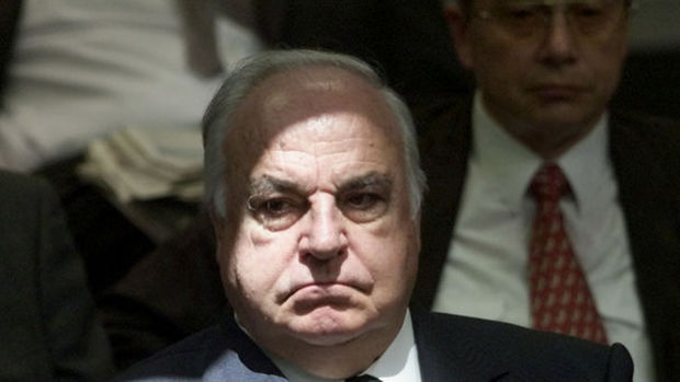 Helmut Kohl hayatını kaybetti