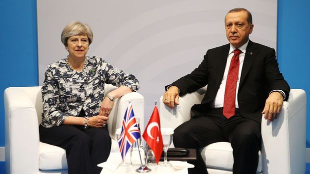 Erdoğan, İngiltere Başbakanı ile bir araya geldi