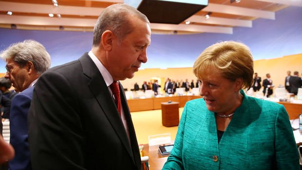 Merkel: Erdoğan ile bazı konularda görüş ayrılıkları var