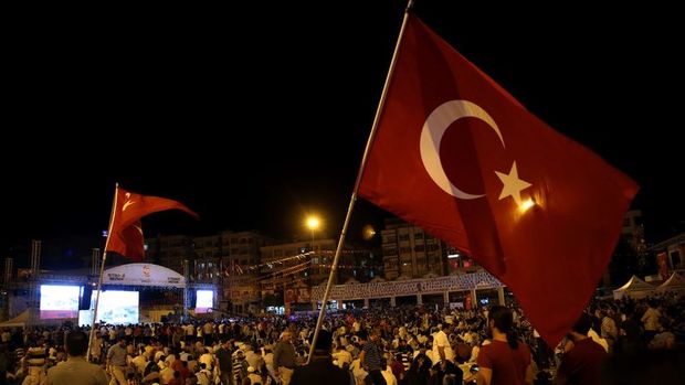 İstanbul ve Ankara’da 24 saat demokrasi nöbeti tutulacak