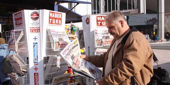 Gazete ve dergilerin tirajı % 20 düştü
