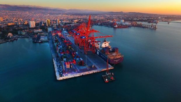 Akfen Holding Mersin Limanı'ndaki yüzde 40 payını sattı