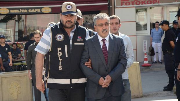 Yılmaz Büyükerşen'e saldırıda 3 kişi tutuklandı, 2 kişi serbest