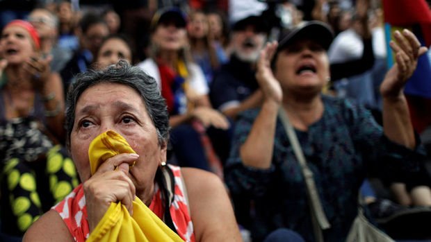 Petrol ülkesi Venezuela seçim ve yaptırımlara odaklandı