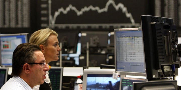 Küresel Piyasalar: ABD hisseleri karışık seyretti, dolar düştü