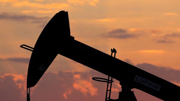 Petrol OPEC toplantısı öncesi kazançlarını korudu