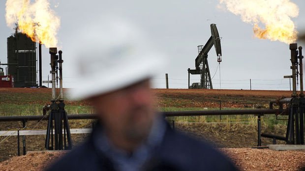 ABD'nin ticari ham petrol stokları düşüşü sürdürdü