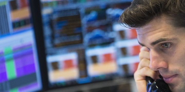 Küresel Piyasalar: ABD hisseleri dalgalandı, dolar ve petrol değer kaybetti