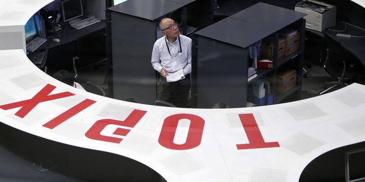 Japonya hisseleri düşük hacimli işlemlerle hafif yükseldi
