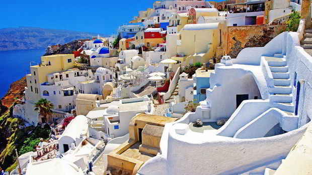 Yunan turizmi yılın ilk yarısında yükselişte
