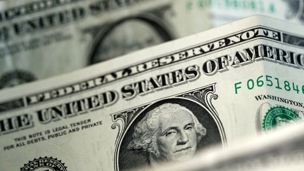 Dolar dikkatlerin ABD istihdam verisine dönmesiyle yen karşısında geriledi