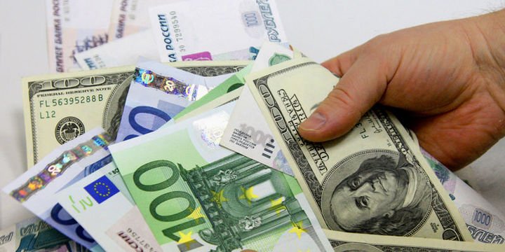 Euro/dolar Fed yetkililerinin açıklamaları ile yükseliyor