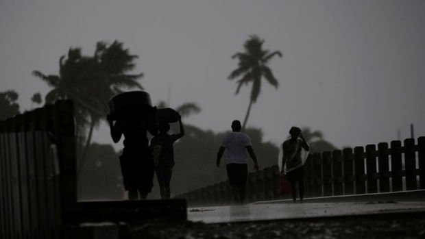 Irma kasırgası Dominik Cumhuriyeti ve Haiti'ye doğru ilerliyor