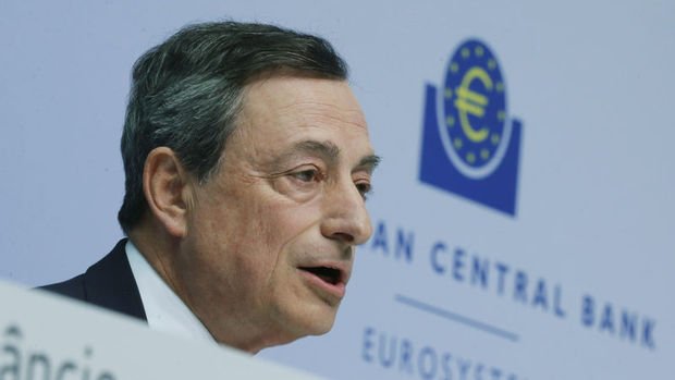 Draghi: Euro Bölgesi toparlanması hız kazandı