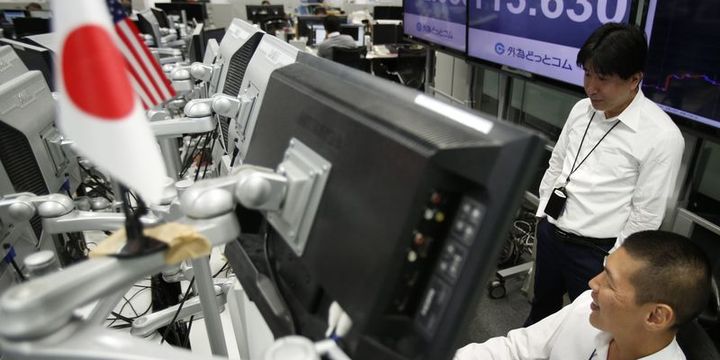 Nikkei 225 Endeksi 21 yılın zirvesinde kapattı