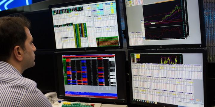Borsa ilk yarıda %1