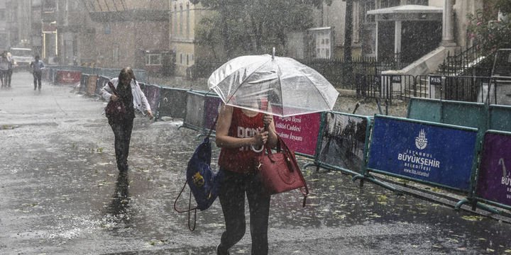 İstanbul için "kuvvetli yağış" uyarısı