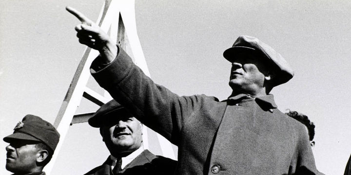 Cumhuriyetimizin Kurucusu Atatürk