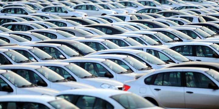 Motorlu araç üretimi Ekim