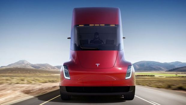 Tesla Semi için ilk siparişler gelmeye başladı