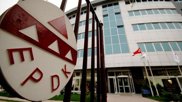 EPDK'dan 2 akaryakıt şirketine 1,2 milyon lira ceza