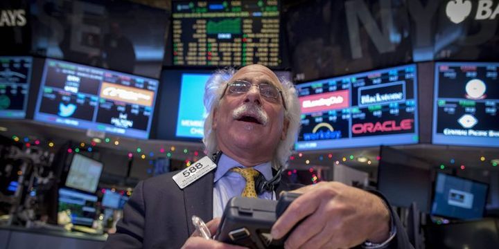 Küresel Piyasalar: Dolar Yellen sonrası düştü, hisse senetleri yatay