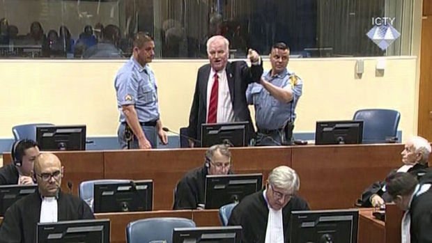 Bosna Kasabı Mladiç'e müebbet hapis