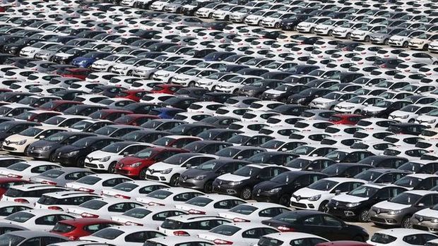 Otomobil ve hafif ticari araç satışları Kasım'da düştü